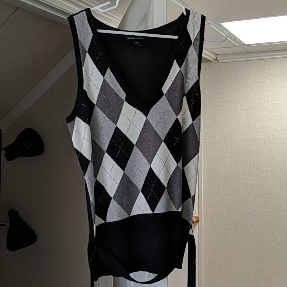 New York & Company Vest